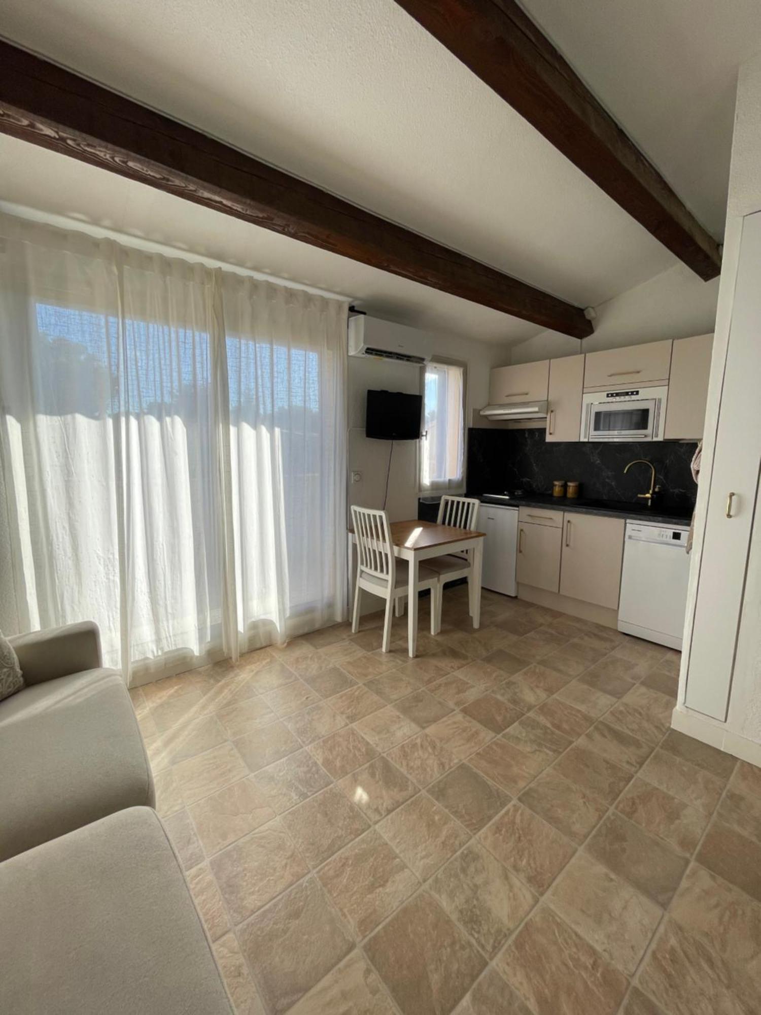 Appartement Pinede Piscine Clim Proche Plage Village Naturiste Agde Esterno foto